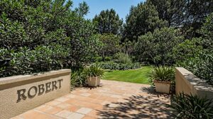 mygardenandpatio robert